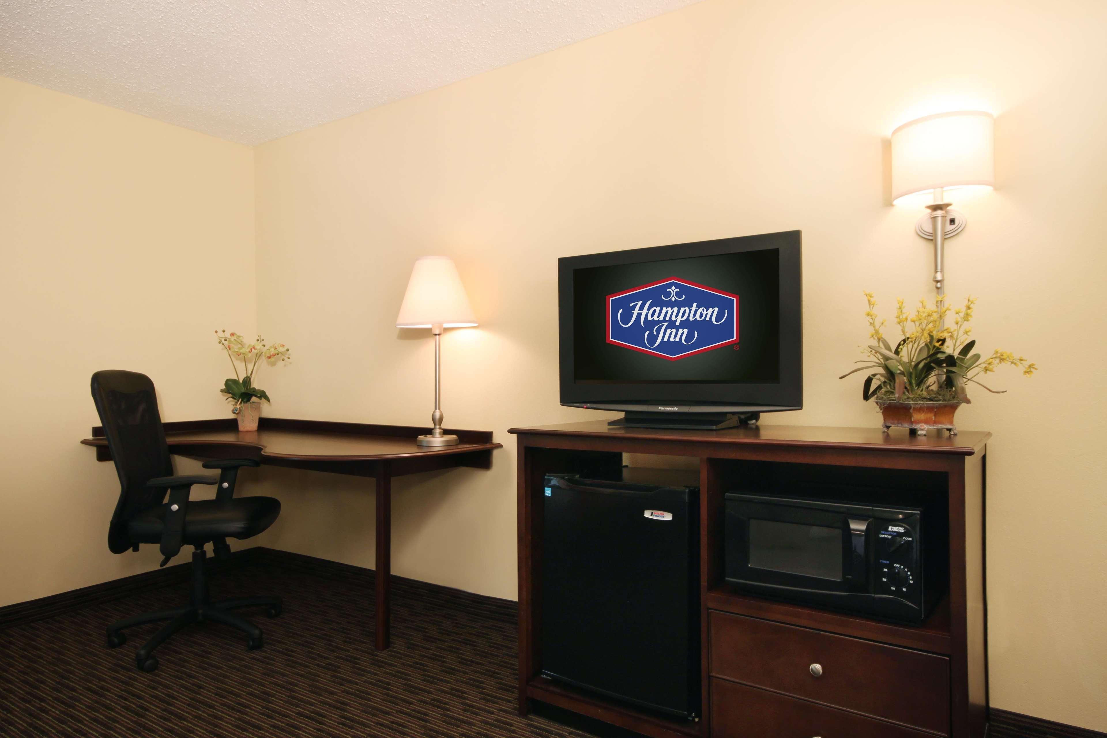 Hampton Inn Indianapolis Northeast/Castleton Εξωτερικό φωτογραφία